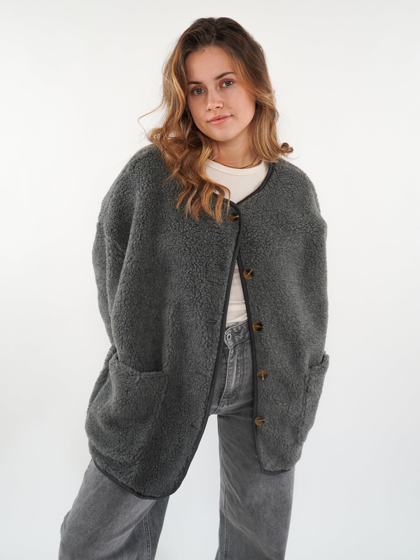 Rosie - Cozy Oversized Anthracite Teddy Jacket